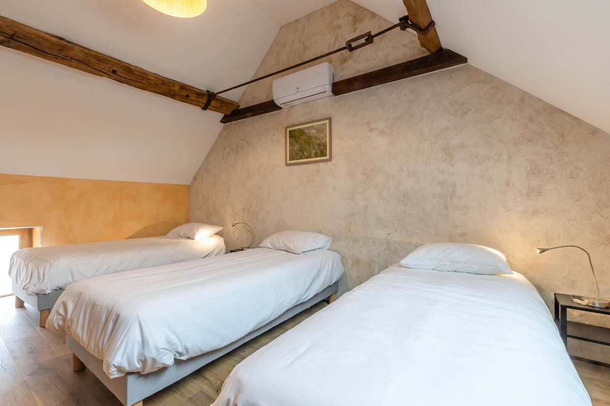 Salle de bain du gîte L'Hirondelle — finitions soignées