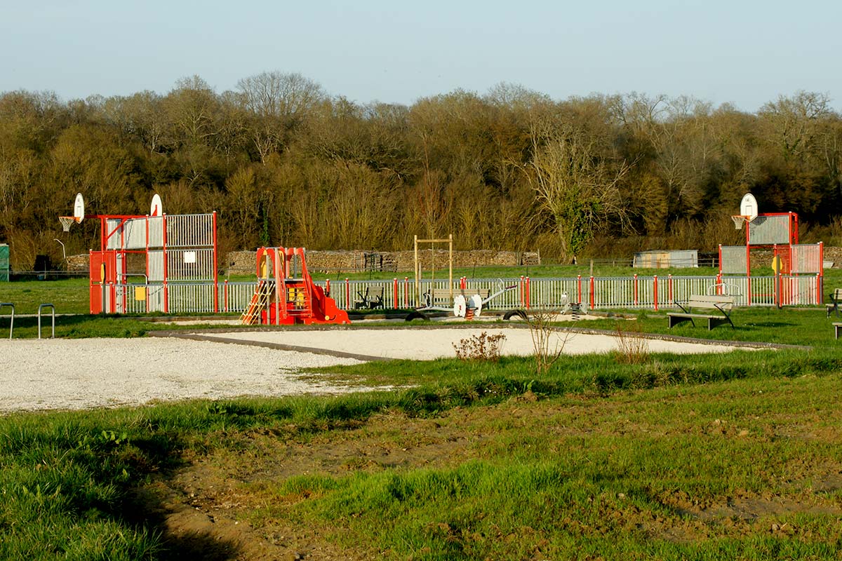 Château du Clos de Vougeot — haut lieu viticole à 5 min de Villebichot